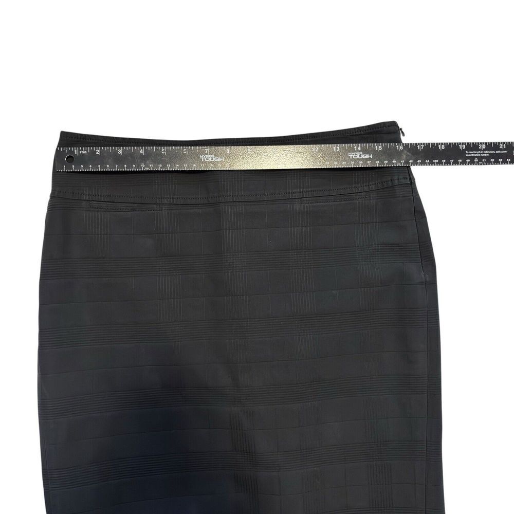 Burberry  Sz 10 Black Nova Check Classic Knee Length Pencil Skirt Coin Pockets‎ - Picture 6 of 10